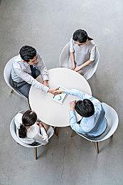 曝《地平线》MMO游戏被寄予厚望 或将吸引上百万玩家